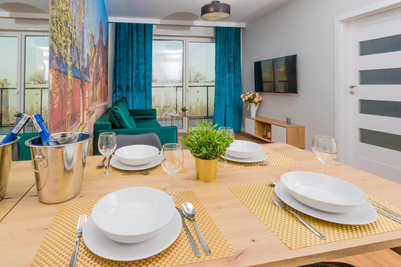Royal Manu Apartment Netflix 罗兹 外观 照片